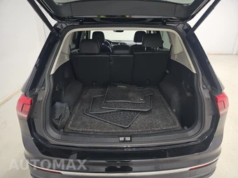 2022 Volkswagen Tiguan SE - miniatura 16