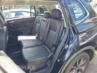 2022 Volkswagen Tiguan SE – miniatura 13