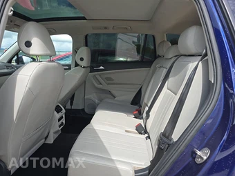 2022 Volkswagen Tiguan SE - miniatura 13