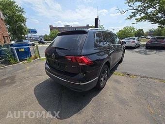 2022 Volkswagen Tiguan SE – miniatura 3