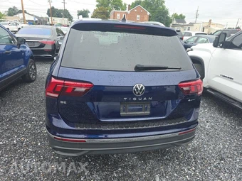 2022 Volkswagen Tiguan SE - miniatura 5