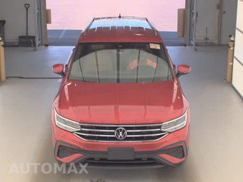 2022 Volkswagen Tiguan SE - miniatura 2