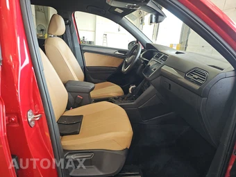 2022 Volkswagen Tiguan SE - miniatura 8