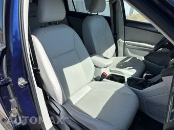 2022 Volkswagen Tiguan SE - miniatura 9