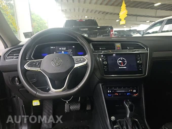 2022 Volkswagen Tiguan SE – miniatura 11