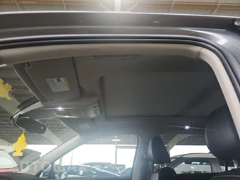 2022 Volkswagen Tiguan SE – miniatura 19