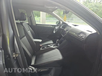 2022 Volkswagen Tiguan SE – miniatura 8