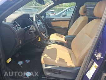 2022 Volkswagen Tiguan SE - miniatura 7