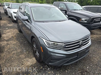2022 Volkswagen Tiguan SE - miniatura 3