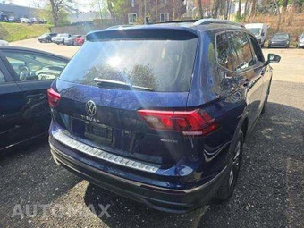 2022 Volkswagen Tiguan SE - miniatura 3
