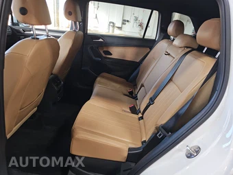 2022 Volkswagen Tiguan SE - miniatura 13
