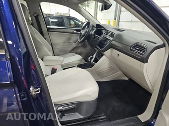 2022 Volkswagen Tiguan SE - miniatura 8
