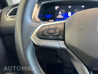 2022 Volkswagen Tiguan SE - miniatura 29