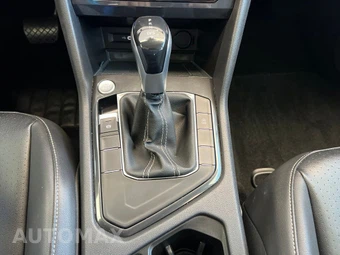 2022 Volkswagen Tiguan SE - miniatura 32
