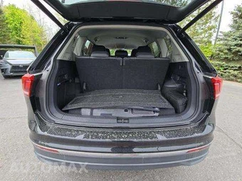 2022 Volkswagen Tiguan SE – miniatura 16