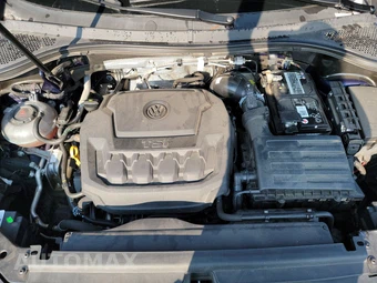 2022 Volkswagen Tiguan SE - miniatura 16