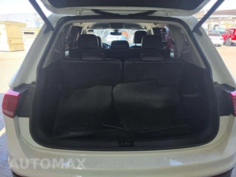2022 Volkswagen Tiguan SE - miniatura 15