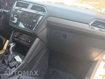 2022 Volkswagen Tiguan SE - miniatura 20