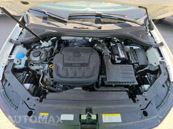 2022 Volkswagen Tiguan SE - miniatura 26