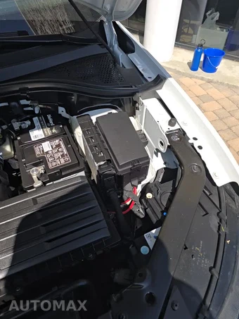 2022 Volkswagen Tiguan SE - miniatura 21
