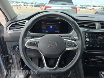 2022 Volkswagen Tiguan SE - miniatura 10