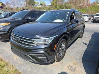 2022 Volkswagen Tiguan SE