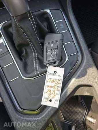 2022 Volkswagen Tiguan SE – miniatura 8