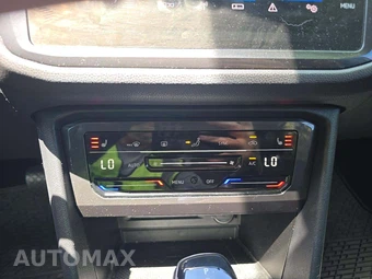 2022 Volkswagen Tiguan SE - miniatura 26