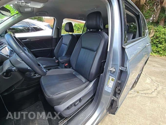 2022 Volkswagen Tiguan SE - miniatura 6