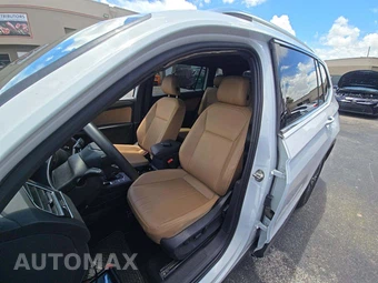 2022 Volkswagen Tiguan SE - miniatura 3