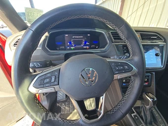 2022 Volkswagen Tiguan SE – miniatura 10