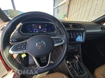 2022 Volkswagen Tiguan SE – miniatura 11