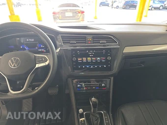 2022 Volkswagen Tiguan SE – miniatura 11