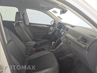 2022 Volkswagen Tiguan SE – miniatura 8