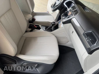 2022 Volkswagen Tiguan SE - miniatura 17