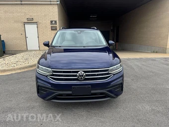 2022 Volkswagen Tiguan SE - miniatura 2