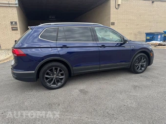 2022 Volkswagen Tiguan SE - miniatura 4