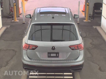 2022 Volkswagen Tiguan SE - miniatura 5
