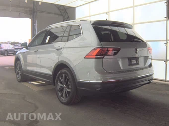 2022 Volkswagen Tiguan SE - miniatura 6
