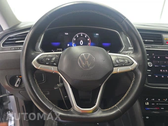 2022 Volkswagen Tiguan SE – miniatura 10