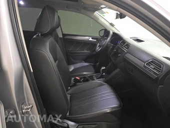 2022 Volkswagen Tiguan SE – miniatura 8