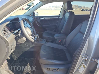 2022 Volkswagen Tiguan SE - miniatura 7