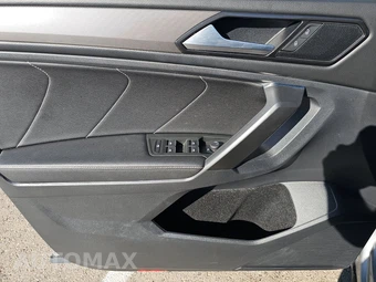 2022 Volkswagen Tiguan SE - miniatura 9