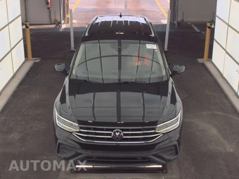 2022 Volkswagen Tiguan SE - miniatura 2
