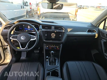 2022 Volkswagen Tiguan SE - miniatura 11