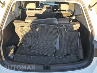 2022 Volkswagen Tiguan SE - miniatura 17