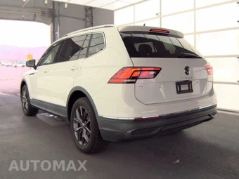 2022 Volkswagen Tiguan SE - miniatura 6