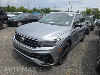 2022 Volkswagen Tiguan SE R-Line Black