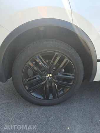 2022 Volkswagen Tiguan SE R-Line Black - miniatura 10