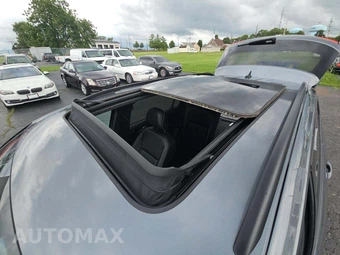 2022 Volkswagen Tiguan SE R-Line Black - miniatura 12